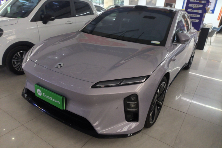 蔚来ET5T 2025款 75kWh Touring车身外观1