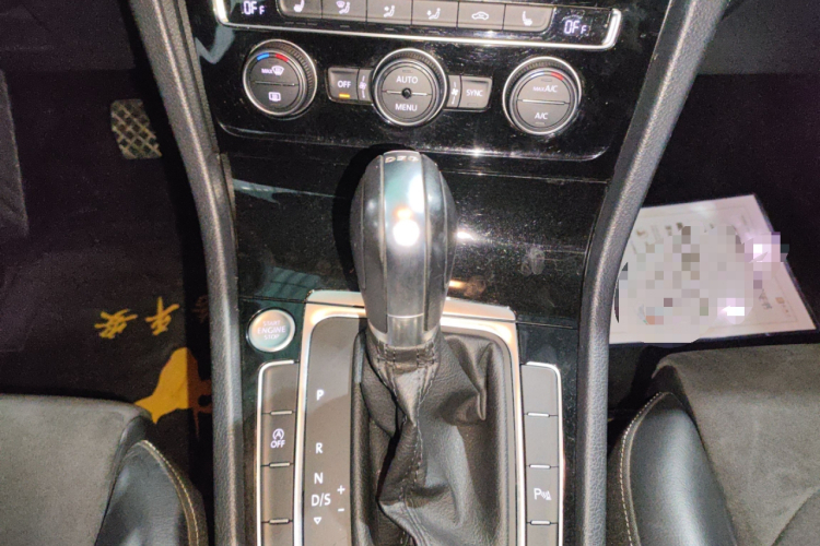 大众 高尔夫 2016款 280TSI 自动旗舰型中控内饰18