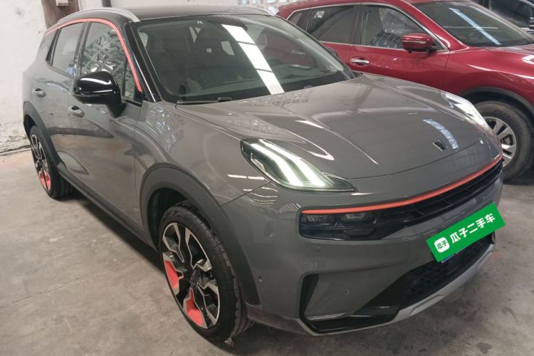 领克06 2020款 1.5T 耀Halo车身外观3