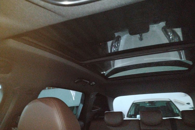 哈弗H6 2017款 红标 2.0T 自动两驱智尚型中控内饰22