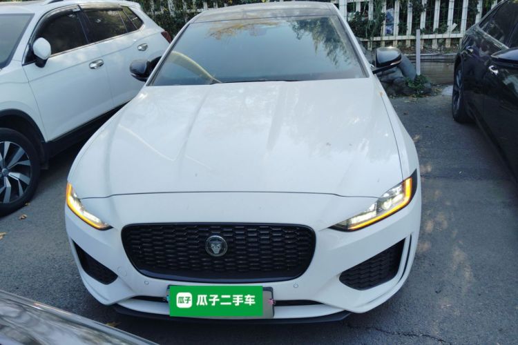 捷豹XEL 2025款 2.0T 250PS R-DYNAMIC 90周年典藏版车身外观2