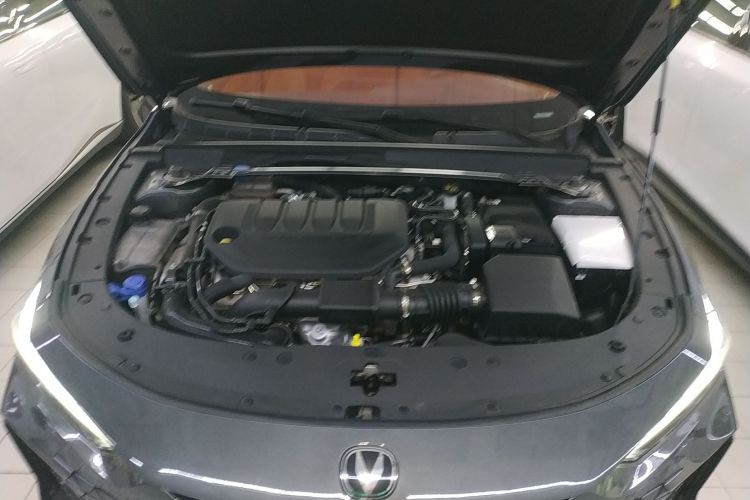 长安UNI-V 2024款 2.0T 高能版局部细节24