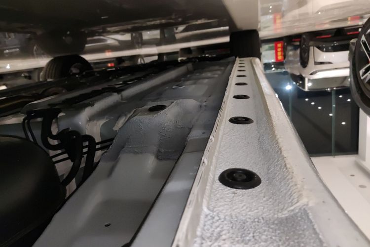 现代 伊兰特 2023款 1.5L CVT GLX精英版局部细节9002