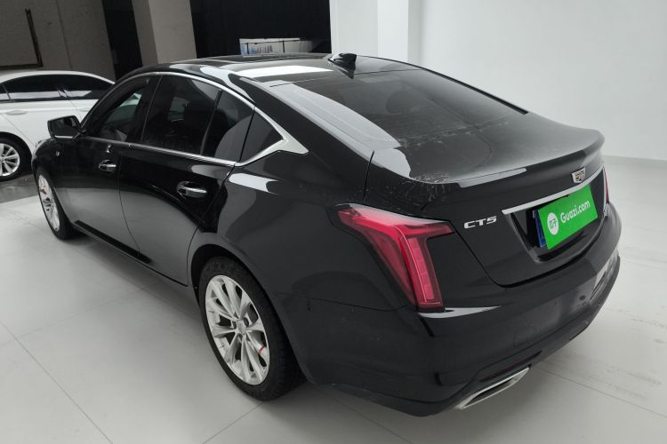 凯迪拉克CT5 2022款 28T 豪华型（标准版）车身外观4