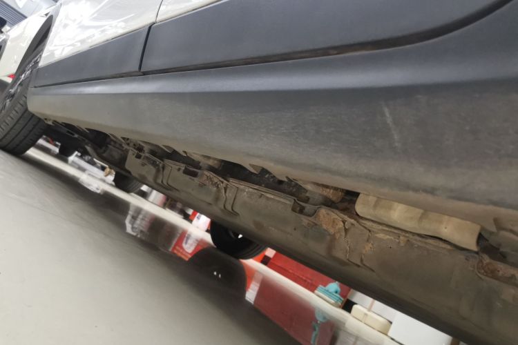 零跑汽车 零跑T03 2023款 310纷享版局部细节9002