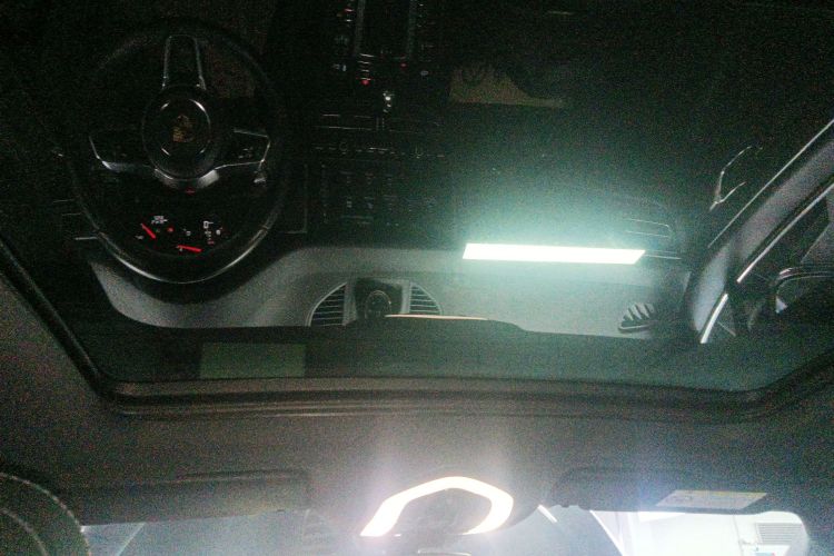 保时捷 2021款 Macan 2.0T中控内饰22