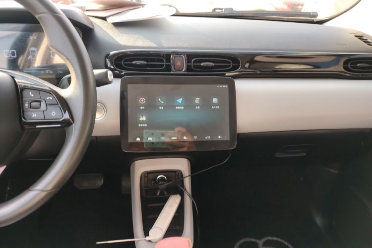 零跑汽车 零跑T03 2022款 琥珀版中控内饰16