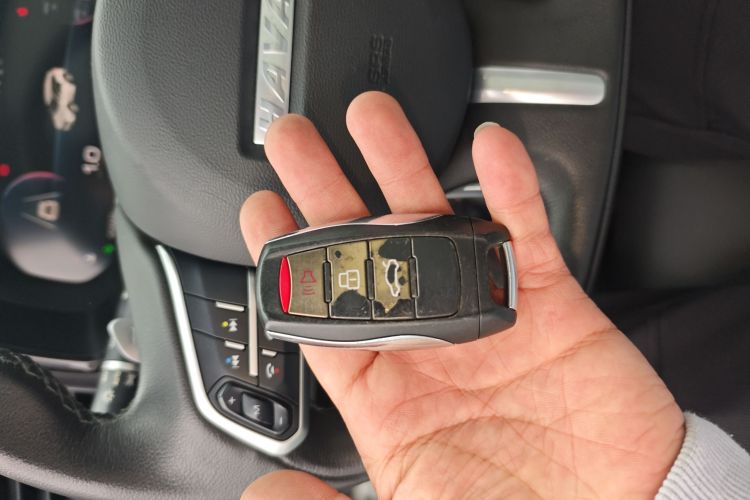 哈弗F7 2020款 2.0T 四驱i悦中控内饰11