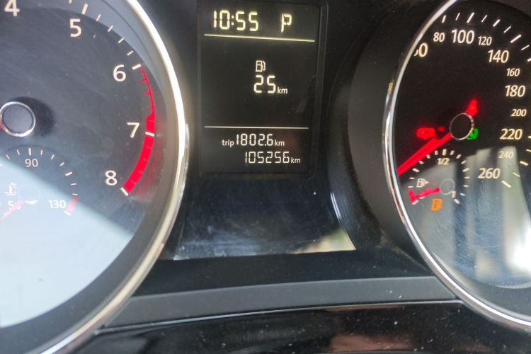 大众 速腾 2015款 230TSI 自动舒适型中控内饰15