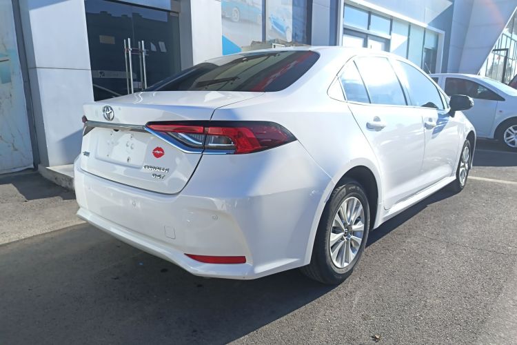 丰田 卡罗拉 2019款 1.2T S-CVT GL-i精英版车身外观7