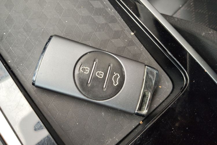 奇瑞 瑞虎5x 2020款 高能版 1.5T CVT高能3号中控内饰7001