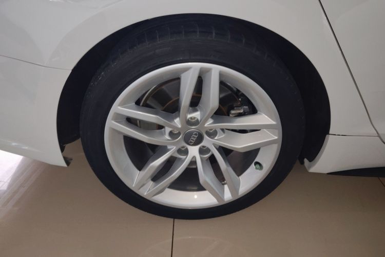 奥迪A5 2019款 Sportback 45 TFSI 时尚型车身外观6008