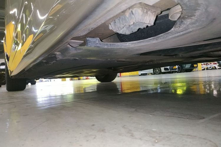 宝马5系 2019款 改款 525Li 豪华套装局部细节9002