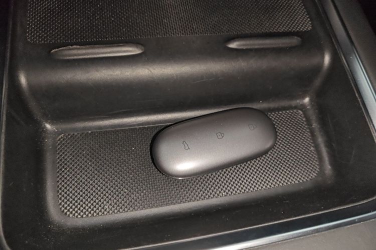 理想汽车 理想L9 2022款 Max中控内饰7001