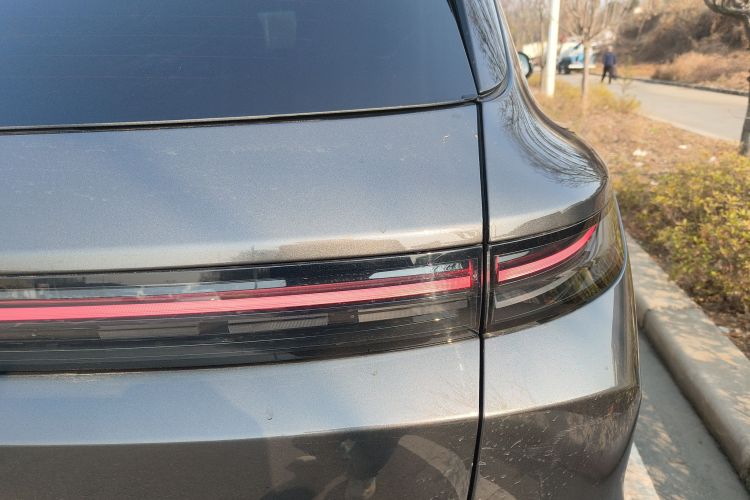 理想汽车 理想L6 2024款 Pro车身外观9