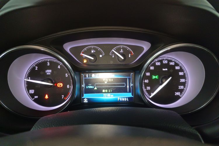 别克 昂科威 2020款 20T 两驱领先型局部细节14