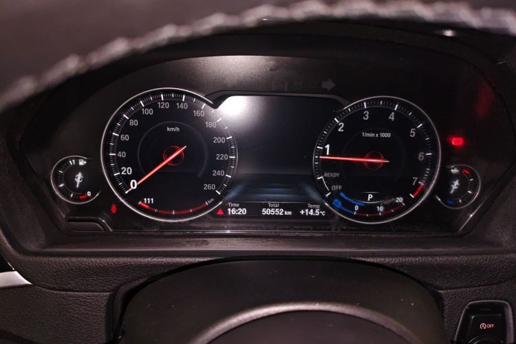 宝马3系 2019款 320Li M运动套装中控内饰14