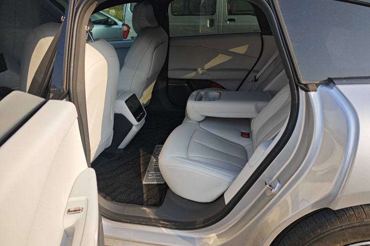 小鹏P7+ 2024款 超长续航 Max中控内饰21