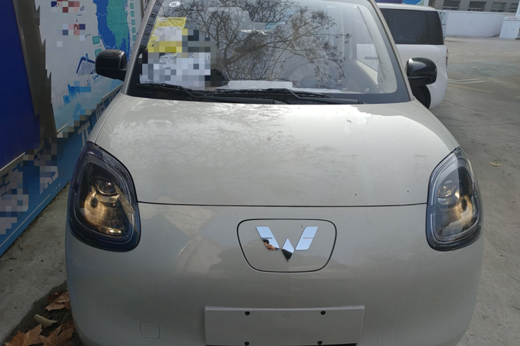 五菱汽车 宏光MINIEV 2025款 四门版 进阶款车身外观2