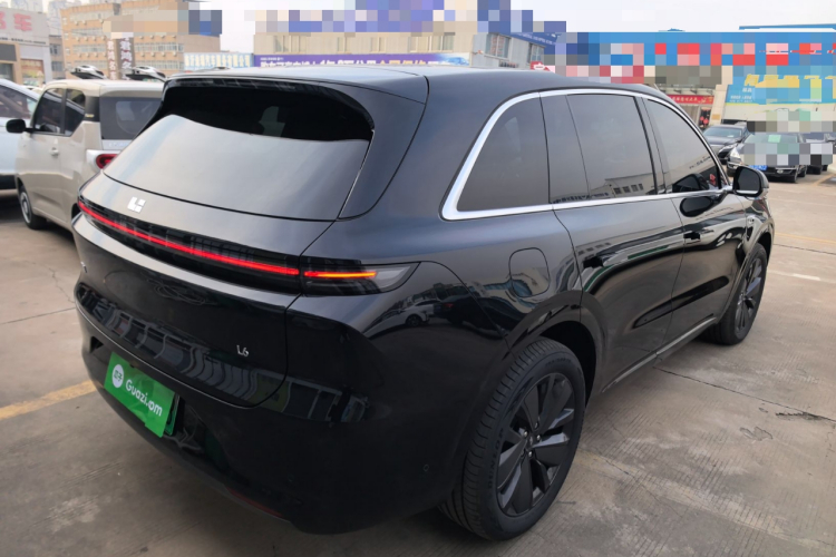 理想汽车 理想L6 2025款 Pro 智能焕新版车身外观7