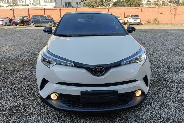 丰田C-HR 2020款 2.0L 领先版车身外观6001