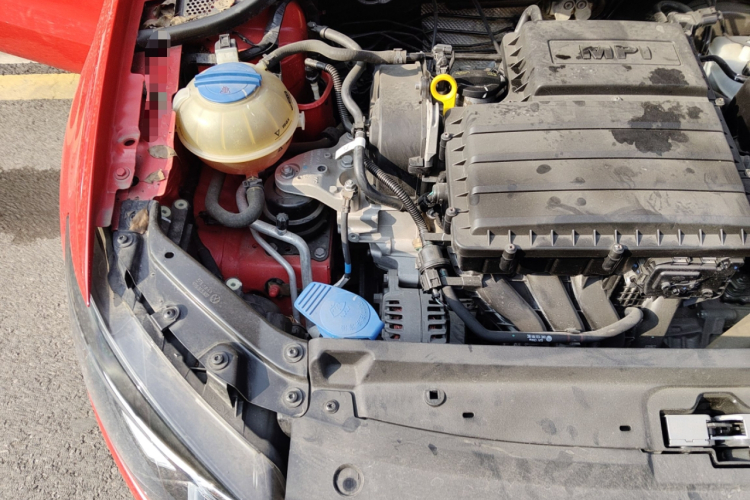 大众 Polo 2018款 1.5L 自动安驾型机舱底盘25