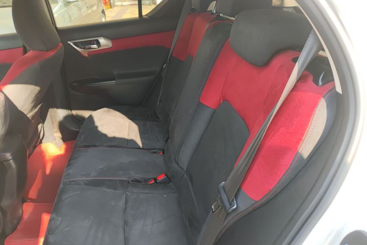 雷克萨斯CT 2017款 CT200h 精英版 单色 国V中控内饰21