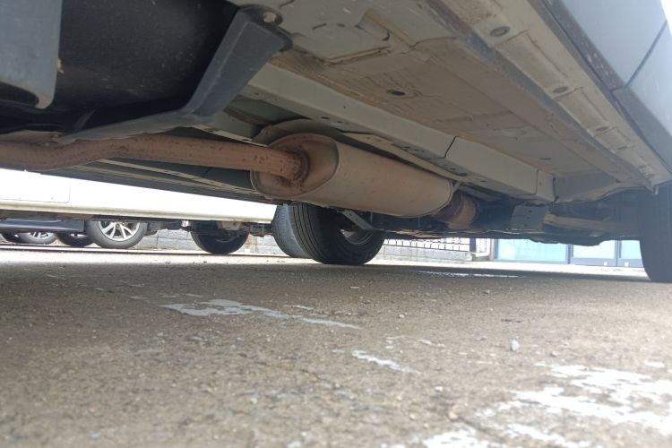 日产 楼兰 2021款 2.5L XE 两驱精英版局部细节9002