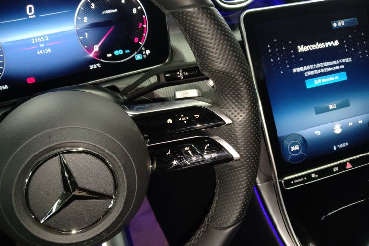 奔驰C级 2022款 改款 C 200 L 运动版中控内饰18