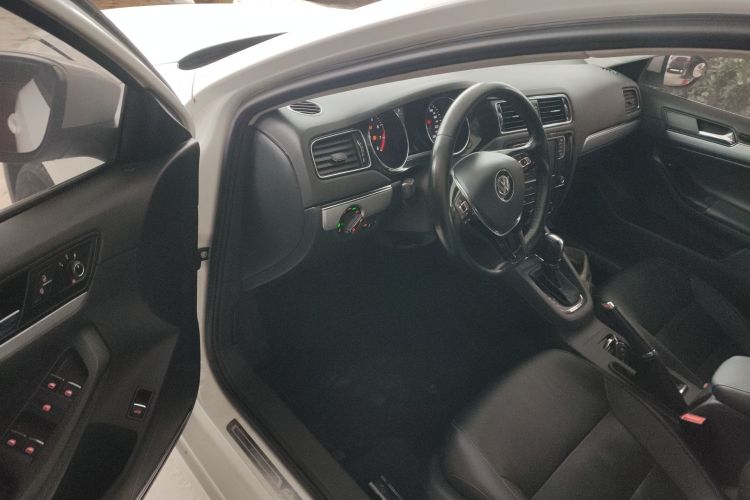 大众 速腾 2018款 1.6L 自动舒适型中控内饰7003