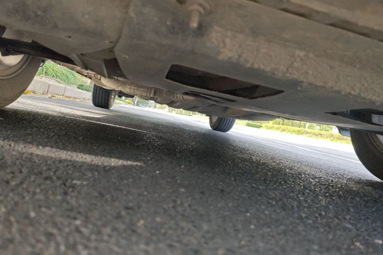 本田 缤智 2015款 1.8L CVT两驱精英型局部细节9008