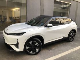 东风风神 风神L7新能源 2024款 205 Plus