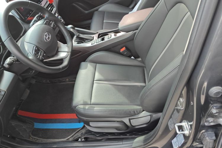 现代 菲斯塔 2021款 280TGDi GLX精英版中控内饰19