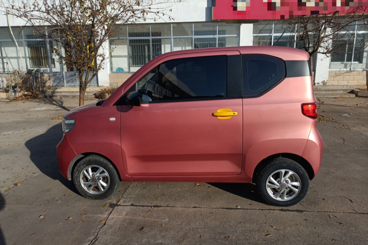 五菱汽车 宏光MINIEV 2020款 自在款 三元锂车身外观4