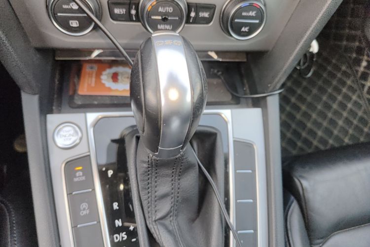 大众 蔚揽 2018款 380TSI 四驱拓行版中控内饰18