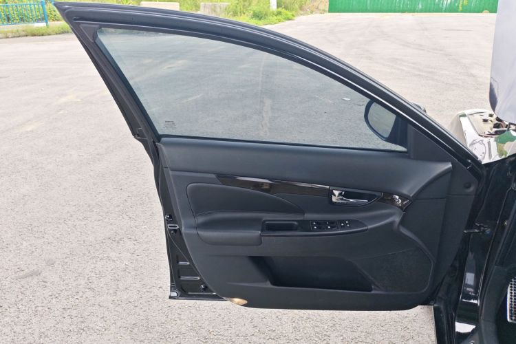 长安 睿骋 2017款 1.5T 自动智享版尊驰型中控内饰7007