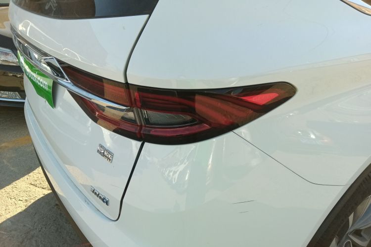 吉利汽车 嘉际 2019款 1.5TD MHEV DCT臻享型车身外观6006