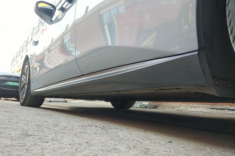 蔚来ET5T 2023款 75kWh Touring局部细节9002