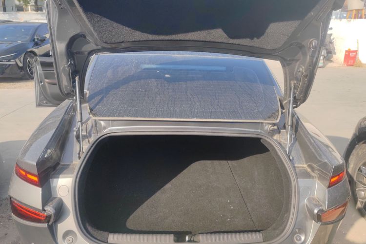 小鹏P7 2022款 480N+机舱底盘23