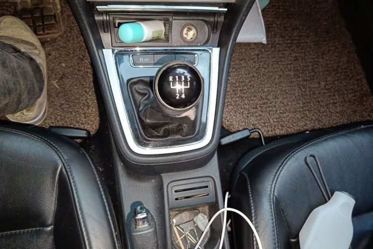 大众 朗行 2013款 1.6L 手动舒适型中控内饰18