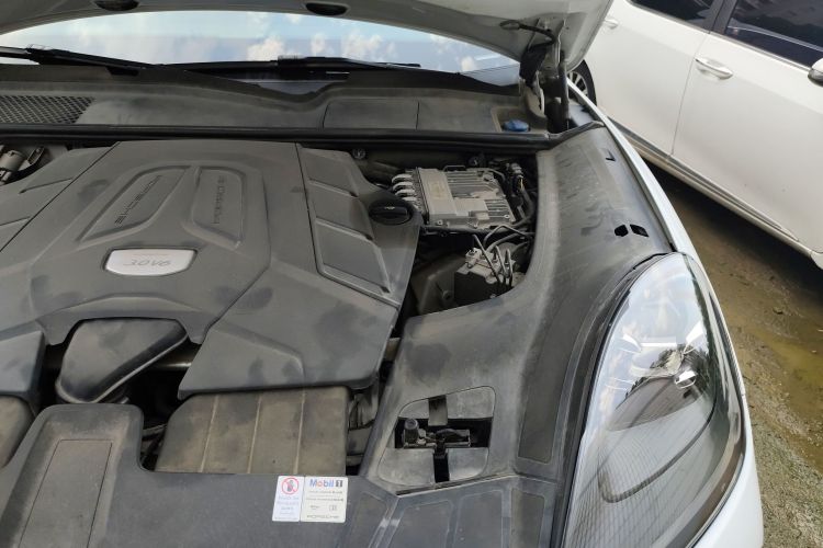 保时捷 2018款 Cayenne 3.0T局部细节9007