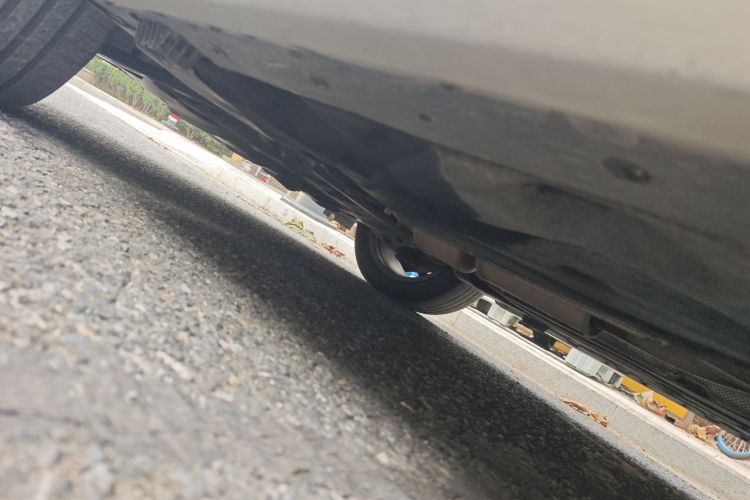 宝马X1 2018款 xDrive20Li 尊享型局部细节9004