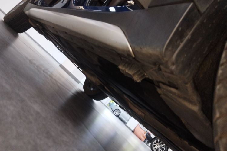 宝马X1 2018款 sDrive18Li 尊享型局部细节9001