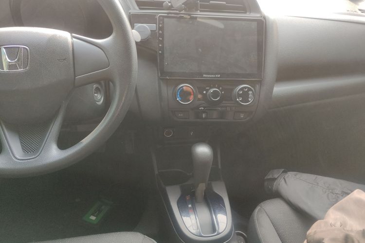 本田 飞度 2018款 1.5L CVT舒适天窗版中控内饰16