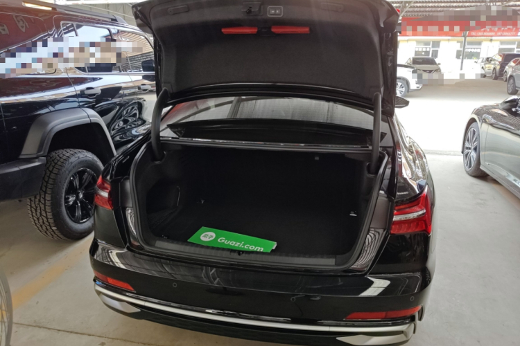 奥迪A6L 2024款 45 TFSI quattro 臻选动感型中控内饰23