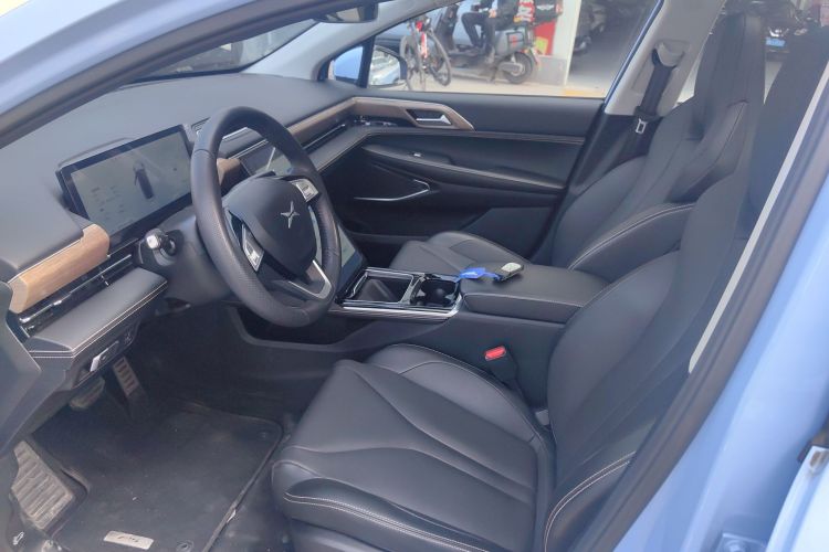 小鹏P5 2021款 460G+中控内饰19