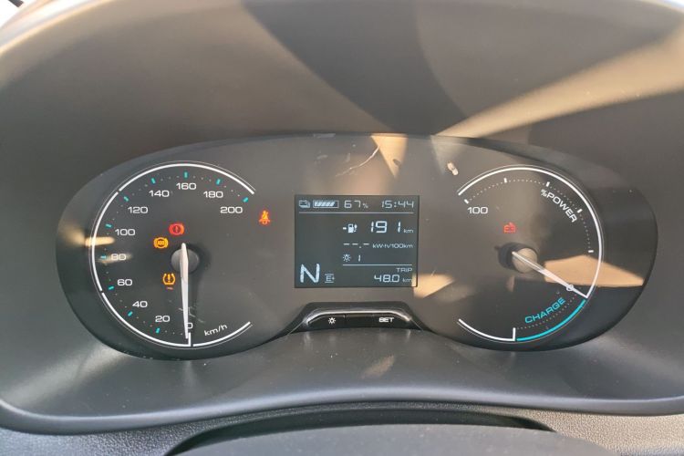 五菱汽车 五菱宏光新能源 2024款 纯电版 300KM 标准型局部细节14