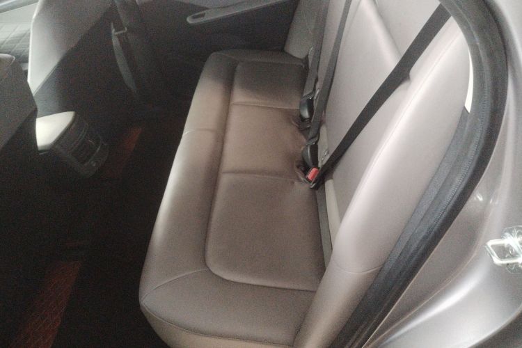 丰田bZ3 2024款 517km 精英PRO中控内饰21