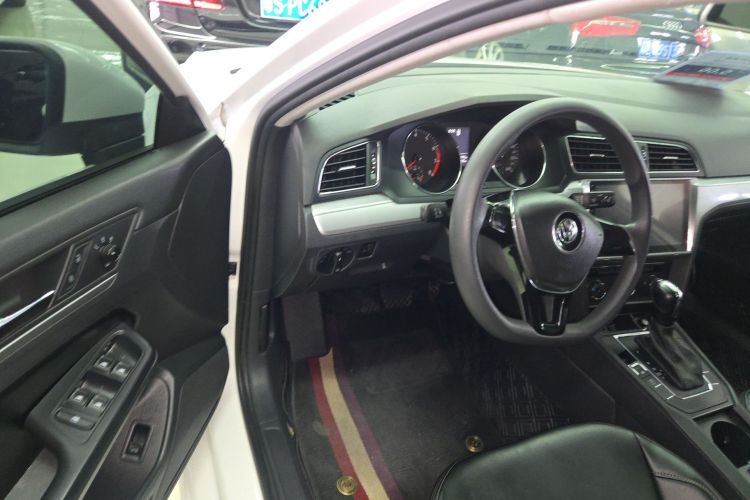 大众 凌渡 2018款 230TSI DSG风尚版中控内饰20