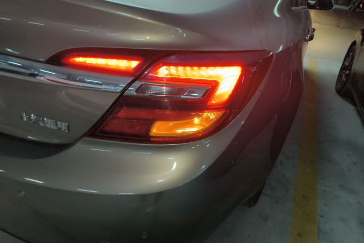 别克 君威 2015款 1.6T 领先技术型车身外观6006